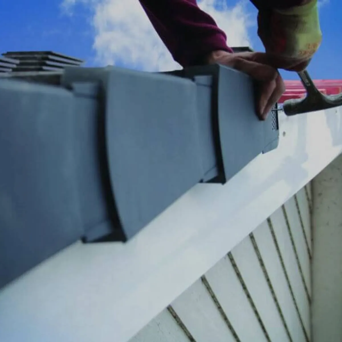 Dry verge detail